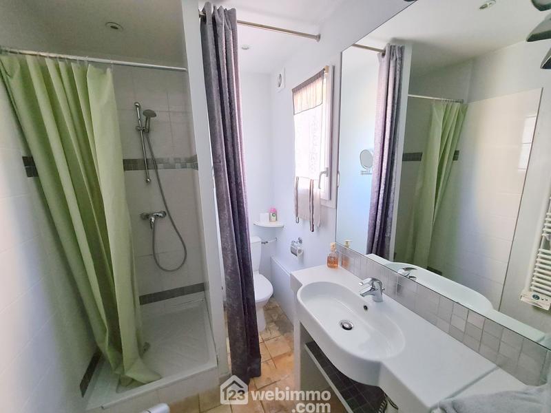 Maison - 322 m² - 11 pièces