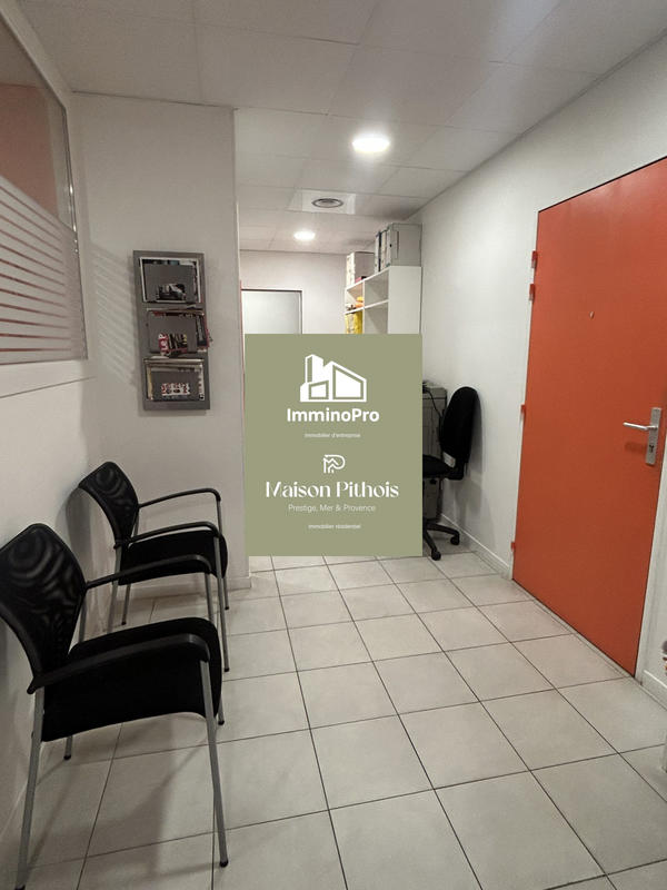 Local d'activités - 57 m²