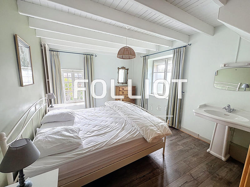 Maison - 157 m² - 7 pièces