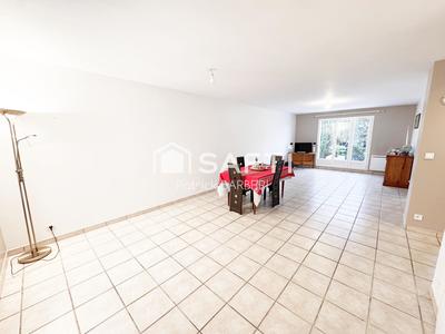 Maison - 105 m² - 5 pièces