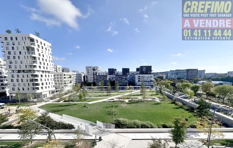 Appartement - 104 m² - 5 pièces