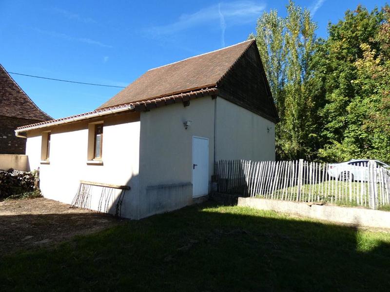 Maison - 260 m² - 6 pièces