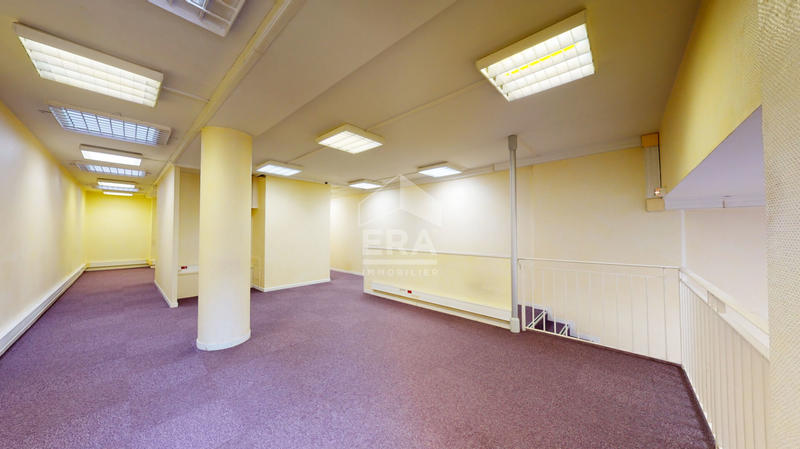 Bureau - 208 m² - 5 pièces