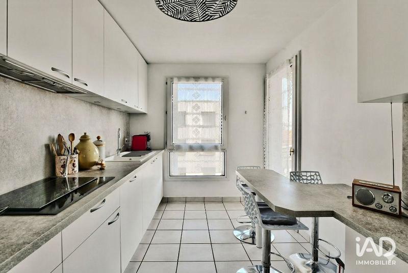 Appartement - 95 m² - 4 pièces