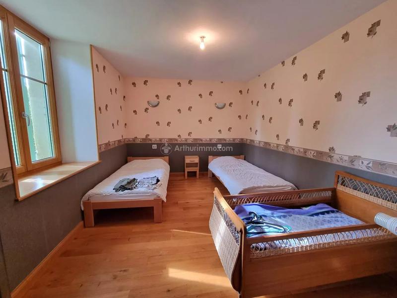 Maison - 184 m² - 6 pièces