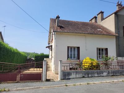 Maison - 109 m² - 7 pièces