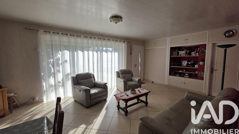 Maison - 111 m² - 5 pièces