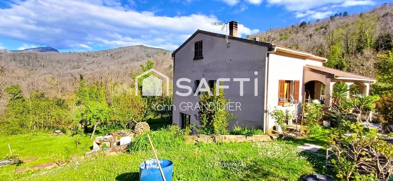 Maison - 136 m² - 8 pièces