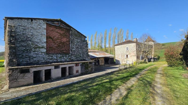 Manoir - 300 m² - 11 pièces