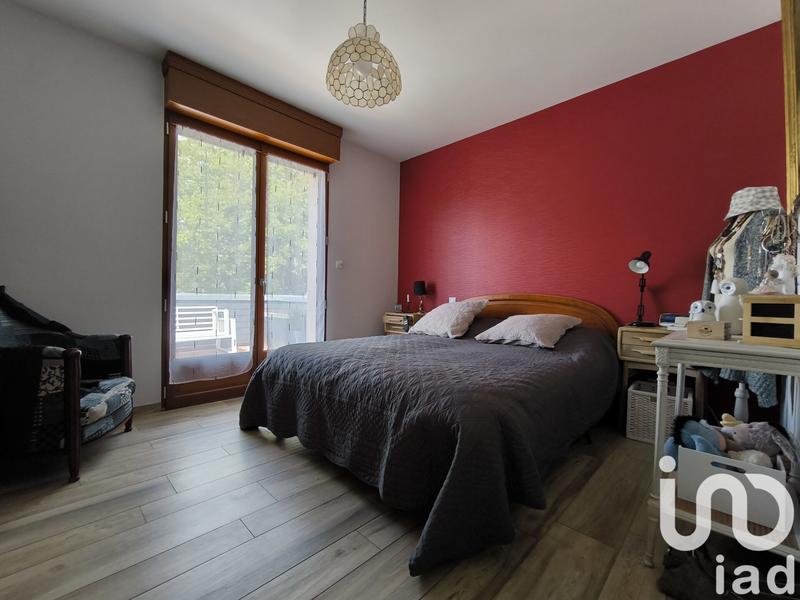 Maison - 325 m² - 6 pièces