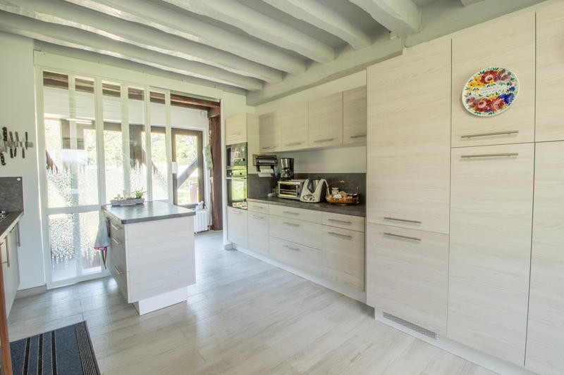 Propriété - 293 m² - 5 pièces