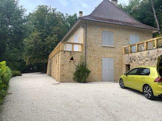 Maison traditionnelle - 175 m² - 6 pièces