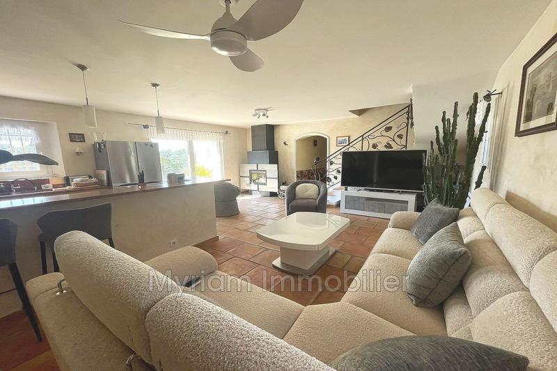 Maison - 161 m² - 5 pièces