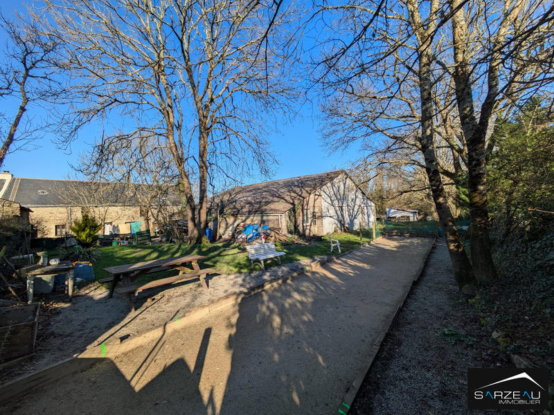 Maison ancienne - 218 m² - 11 pièces