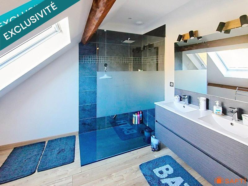 Maison - 350 m² - 8 pièces