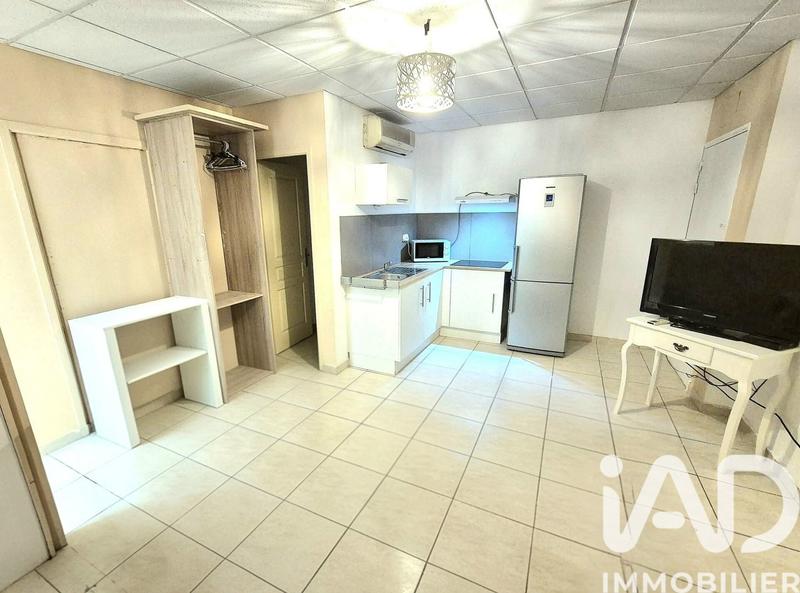 Maison - 280 m² - 5 pièces