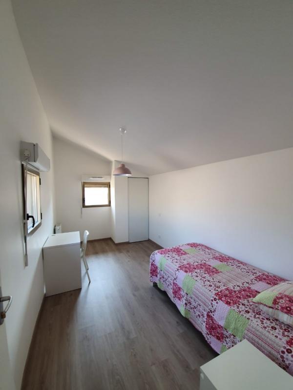 Appartement - 95 m² - 5 pièces