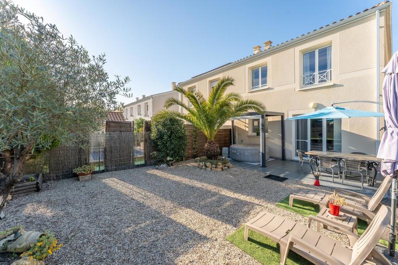 Maison - 86 m² - 5 pièces