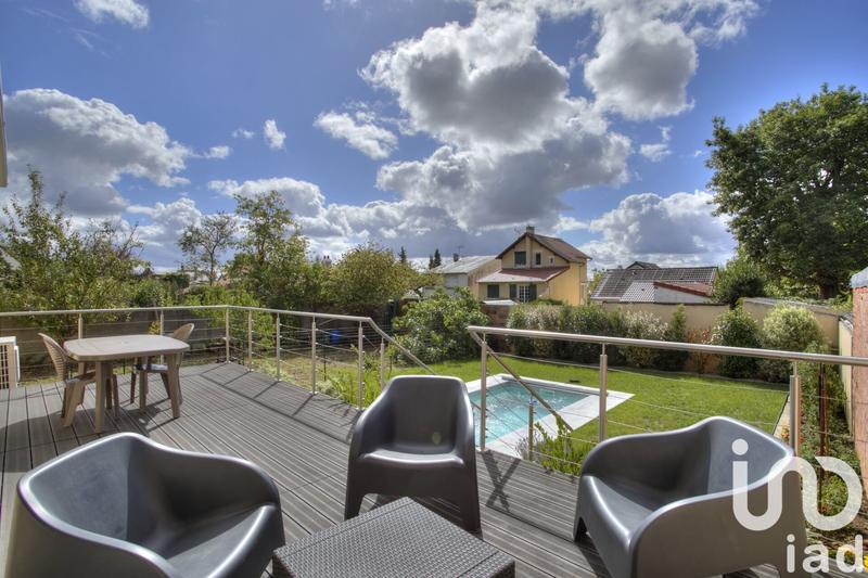 Maison - 140 m² - 6 pièces