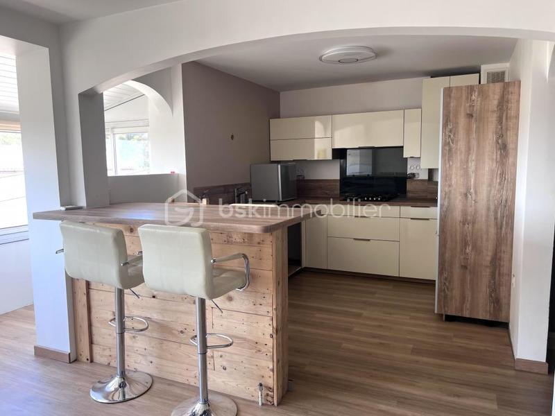 Maison - 144 m² - 7 pièces