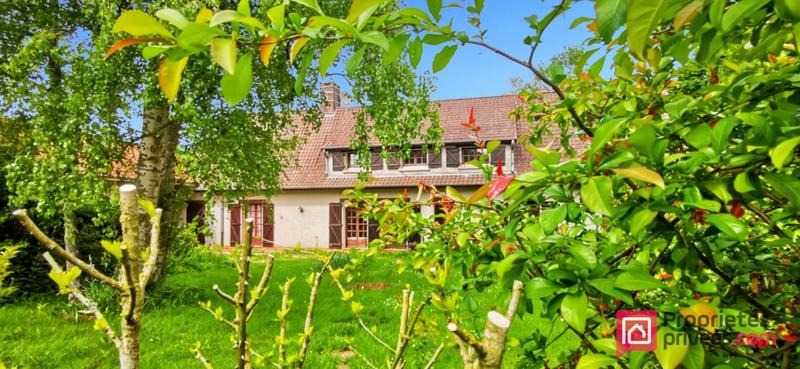 Maison - 216 m² - 7 pièces