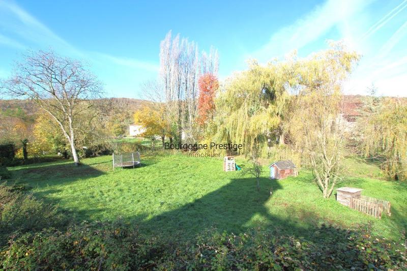 Maison - 181 m² - 6 pièces