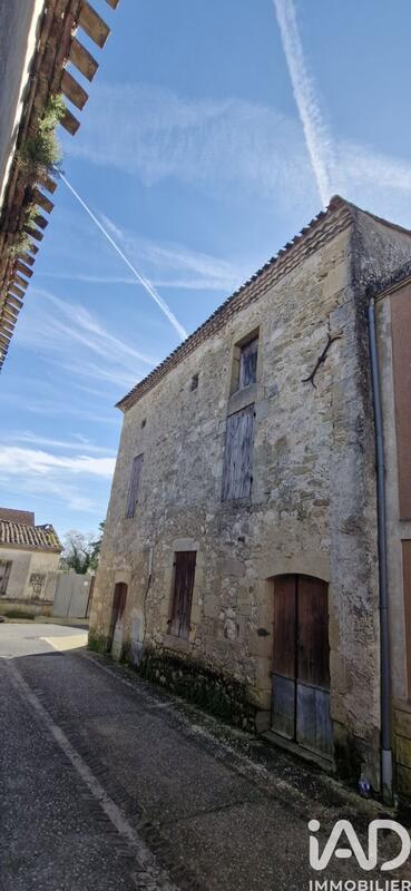 Immeuble - 62 m² - 2 pièces