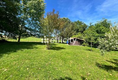 Maison - 213 m² - 5 pièces