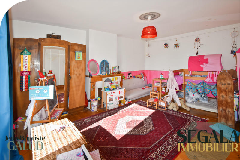 Maison - 154 m² - 6 pièces