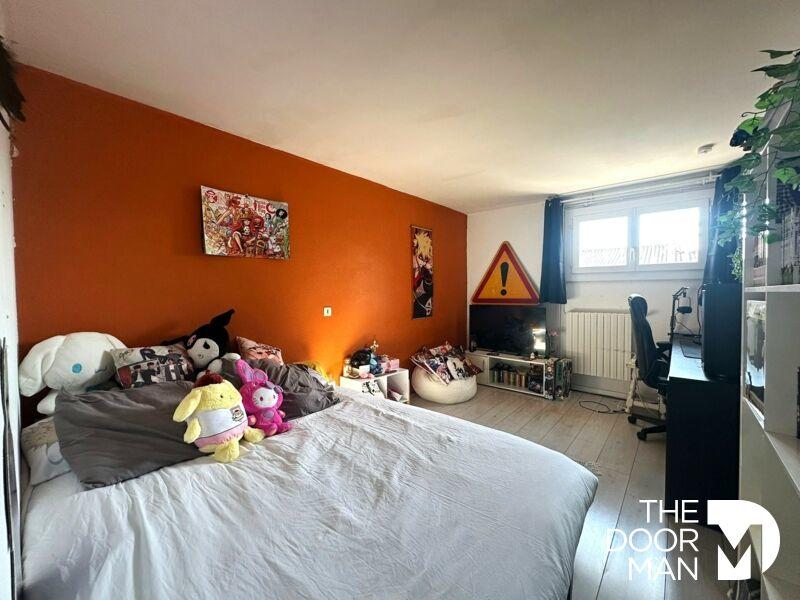 Maison - 120 m² - 4 pièces