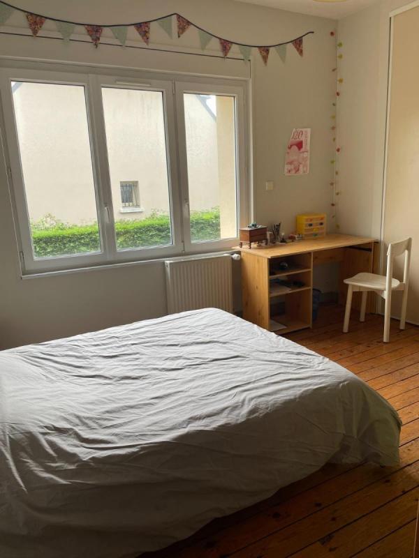 Maison - 200 m² - 8 pièces