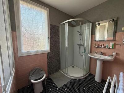 Pavillon - 105 m² - 5 pièces