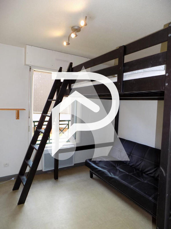 Appartement - 15 m² - 1 pièce