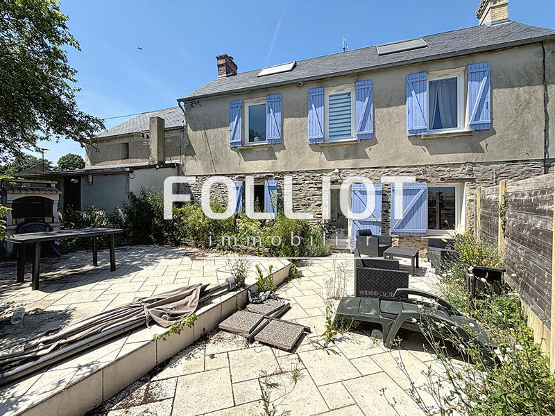 Maison - 146 m² - 8 pièces