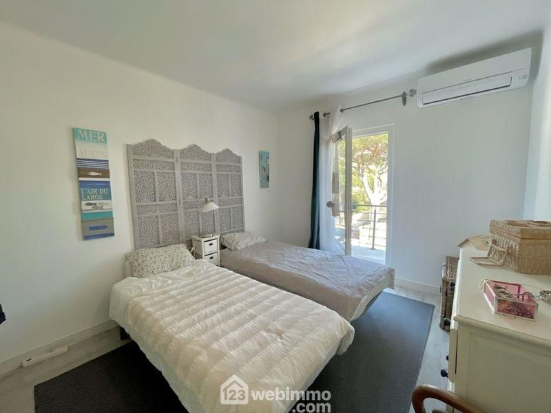 Villa - 160 m² - 7 pièces