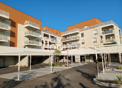 Appartement - 79 m² - 3 pièces