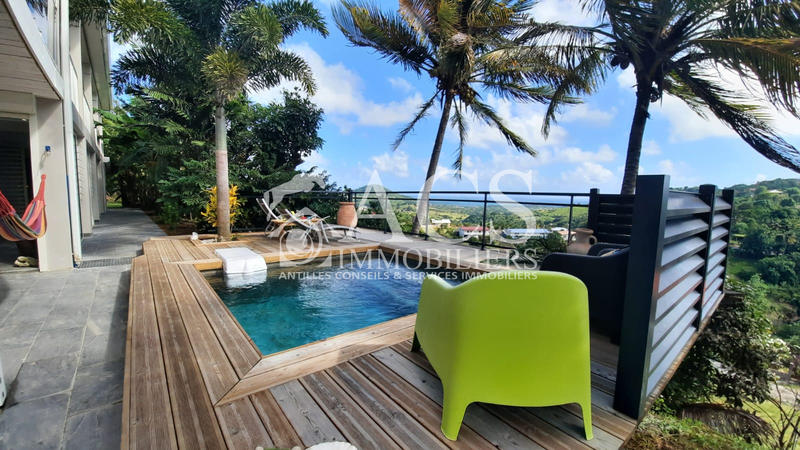 Villa - 278 m² - 8 pièces