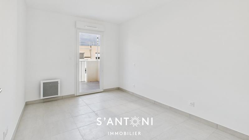 Appartement - 79 m² - 3 pièces