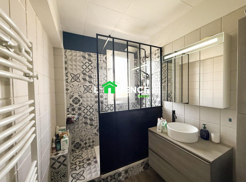 Appartement - 95 m² - 4 pièces