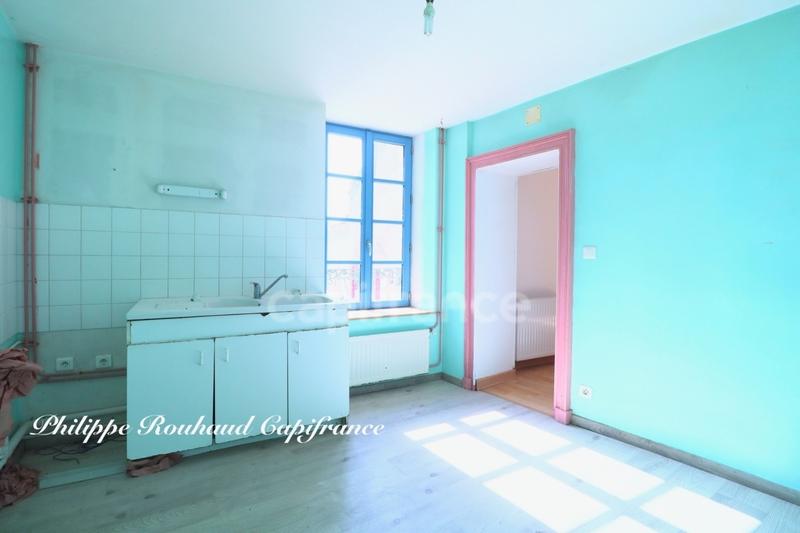 Maison - 220 m² - 11 pièces