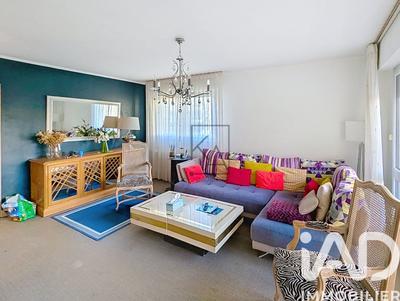 Appartement - 99 m² - 5 pièces