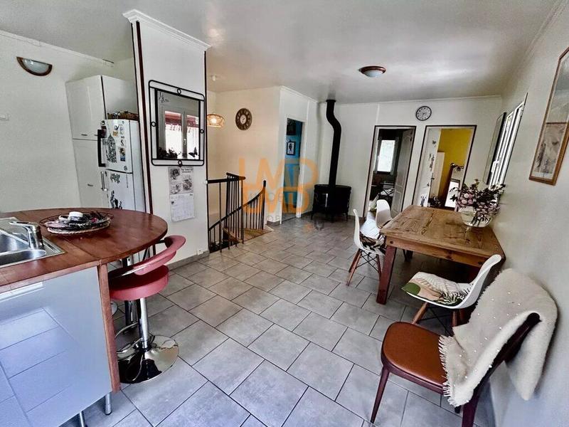 Maison - 146 m² - 6 pièces