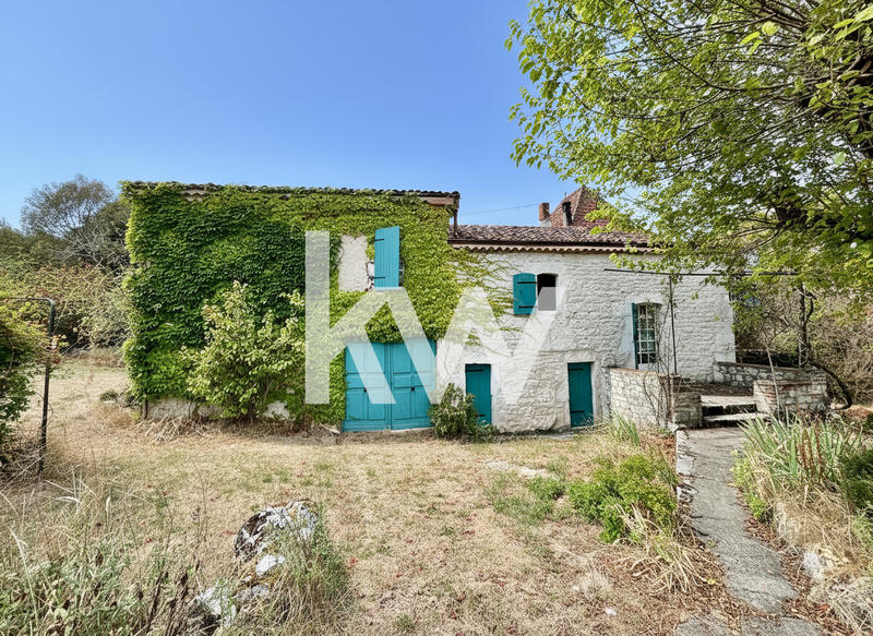 Maison - 185 m² - 5 pièces