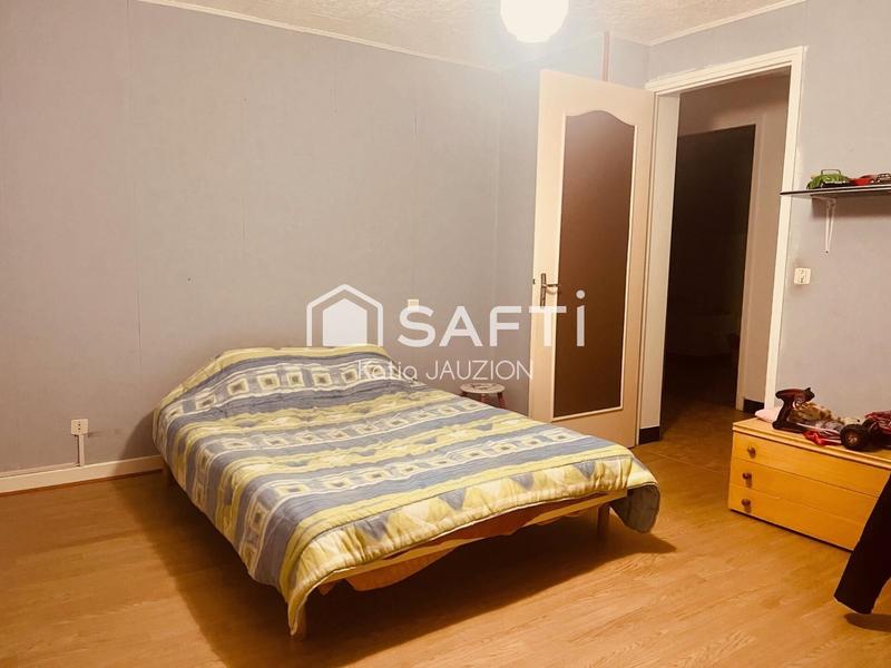 Maison - 137 m² - 5 pièces