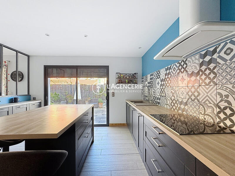 Maison - 156 m² - 4 pièces