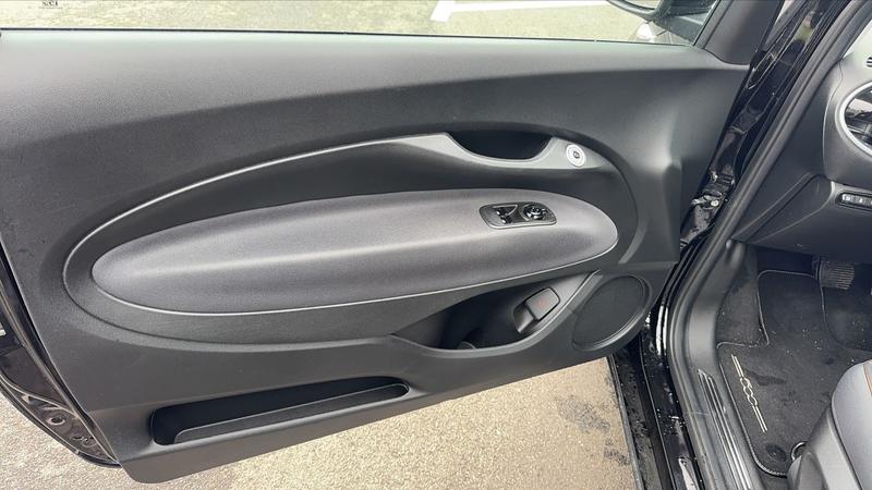 Fiat 500 118 42kWh Icone Plus