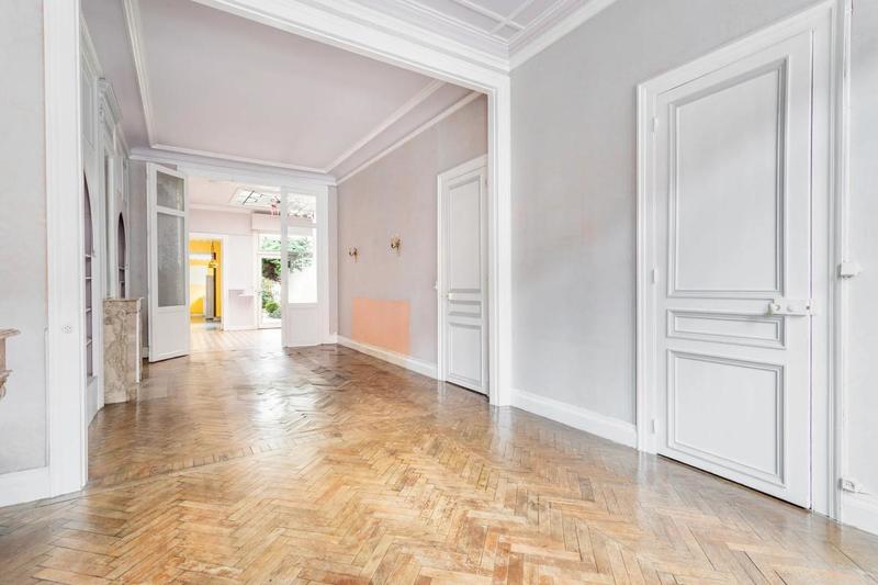 Maison - 176 m² - 8 pièces