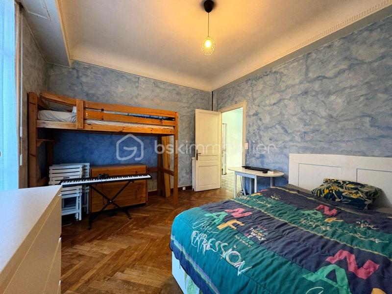 Appartement - 106 m² - 4 pièces