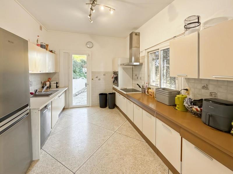 Villa - 160 m² - 5 pièces