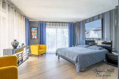 Villa - 232 m² - 7 pièces